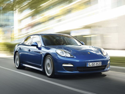 Με υβριδικό σύστημα όλες οι Porsche