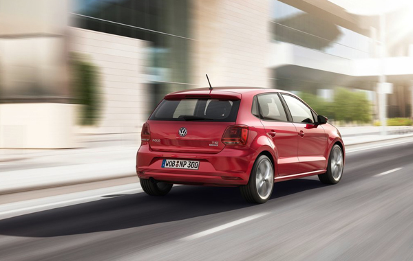 Κερδίζει τον οδηγό με το πάτημά του