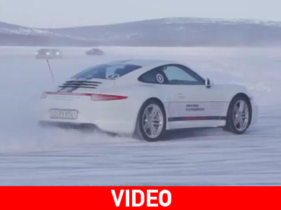 Ντριφτάροντας με Porsche στον πάγο!