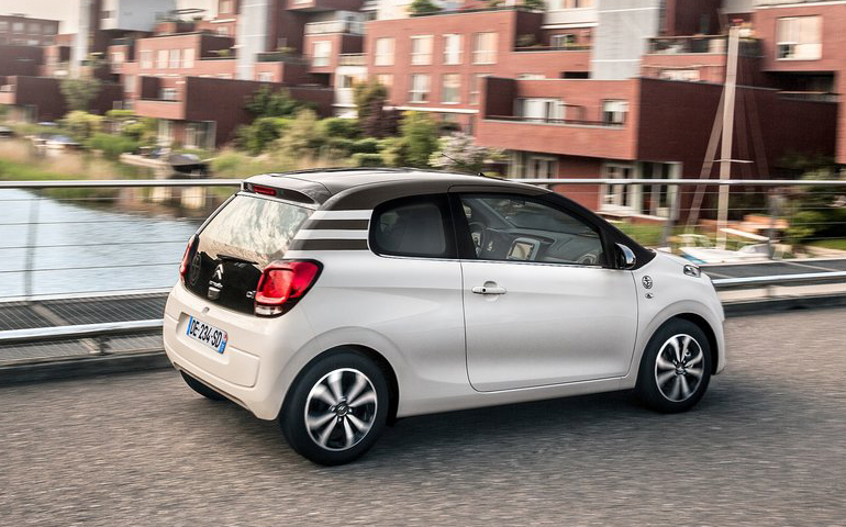 Η αίσθηση επιτάχυνσης από φανάρι σε φανάρι είναι εξαιρετική 