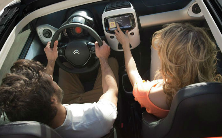 Στις πιο πλούσιες εκδόσεις, το εσωτερικό είναι χάρμα ιδέσθαι 