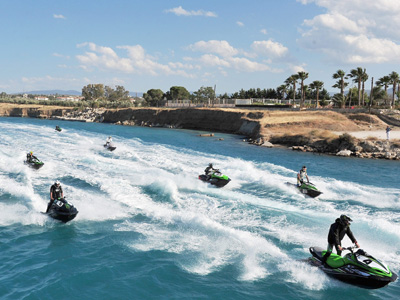 Απίστευτο θέαμα στο «AKROPOLIS JET RAID 2013»
