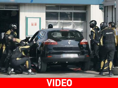 Πήγαν στο βενζινάδικο και έκαναν pit stop!