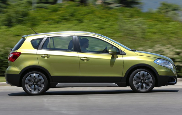 Αυξημένο κατά 16,5 εκ. το μήκος και 10 εκ. το μεταξόνιο