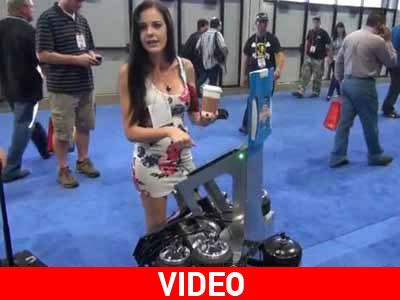 Με τι μηχάνημα παίζει η εντυπωσιακή κυρία;