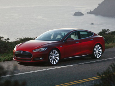 Ηλεκτροκίνητο αυτοκίνητο έκανε 681 χιλιόμετρα με μία φόρτιση!