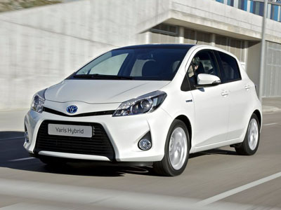 Από 17.500 ευρώ το νέο Toyota Yaris Hybrid