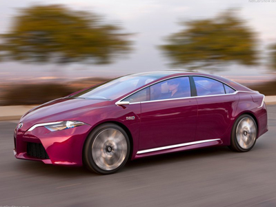 Η Toyota ετοιμάζει 21 υβριδικά αυτοκίνητα