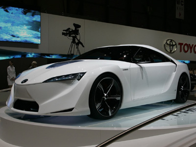 Το πρώτο sport car των BMW και Toyota