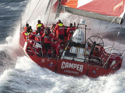Μεγάλη μάχη στο τρίτο σκέλος του Volvo Ocean Race