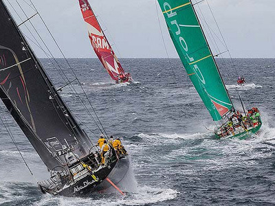 Συνεχίζεται η μάχη στο Volvo Ocean Race