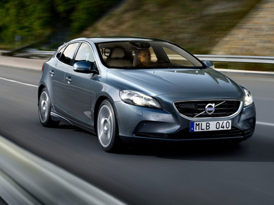 Αερόσακος για πεζούς στο Volvo V40