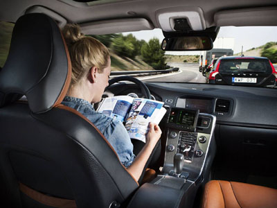 Έρχεται το αυτοκίνητο που κινείται μόνο του!