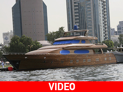 To μεγαλύτερο ξύλινο yacht