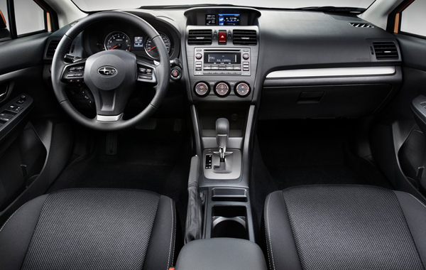 Ευρύχωρη και πρακτική η καμπίνα