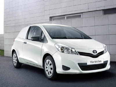 Το νέο Toyota Yaris και σε Van