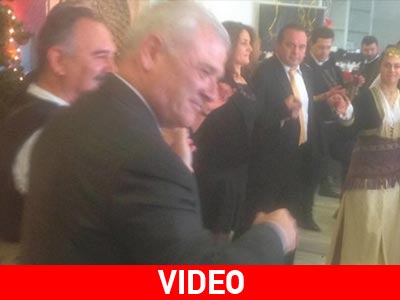 Ο χορός του Μελισσανίδη στη Χριστουγεννιάτικη γιορτή της ΑΕΚ