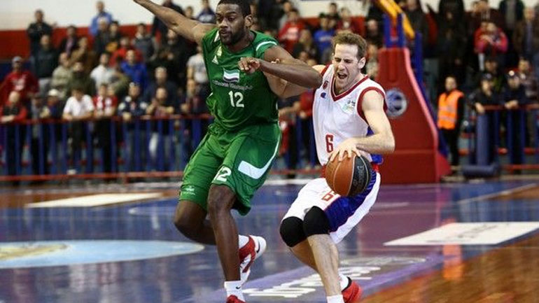 Πλησίασε ακόμα περισσότερο στον υποβιβασμό ο Πανιώνιος