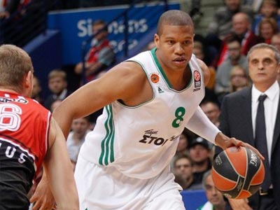 Μπατίστ: «H νίκη είναι… must με τη Μάλαγα»