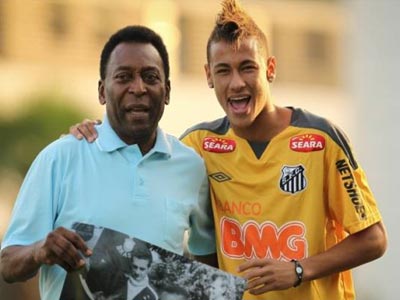 Πελέ: «Βουτάει πολύ ο Νεϊμάρ»