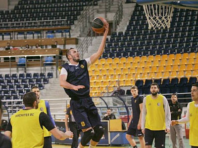 Άρης: Φιλικό τεστ με τους Μαχητές Δόξας Πευκών