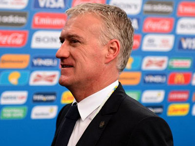 Γαλλία: Παραμένει στον πάγκο μέχρι το 2018 ο Ντεσάμπ