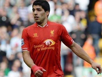 Πιστός στη Λίβερπουλ ο Σουάρες