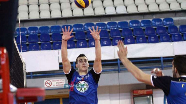 Βόλεϊ: Στον Φοίνικα Σύρου ο Θεοδόσης Ηλίας