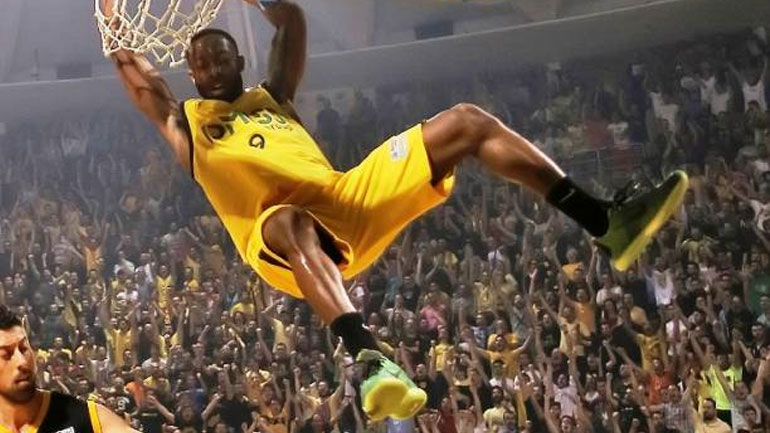 Στον Άρη η πρόκριση, 79-68 την ΑΕΚ