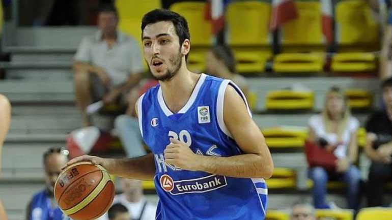 Ανακοίνωσε τον Κατσίβελη η ΑΕΚ