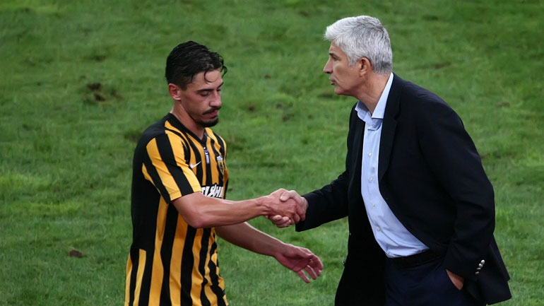 ΑΕΚ: Αμφίβολος για το ντέρμπι με τον Παναθηναϊκό ο Σιμόες