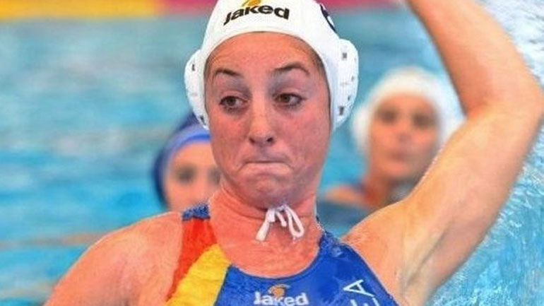 Πόλο: Στα «ερυθρόλευκα» η Έμολο