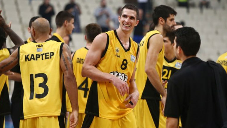 Πήρε το ντέρμπι των  «δικεφάλων» η ΑΕΚ, 65-53 τον ΠΑΟΚ