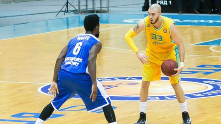 Μπάσκετ: Ανανέωσε με την Αστάνα ο Καλάθης