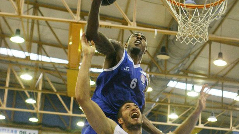 «Γκάζωσαν» στο τέλος και πήραν τη νίκη τα Τρίκαλα