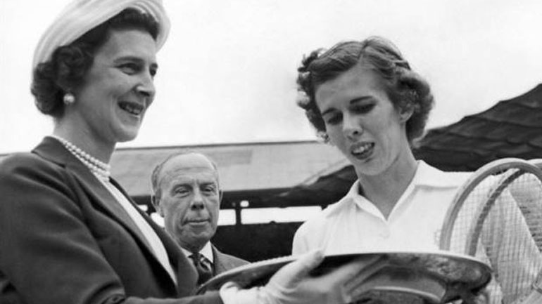 Τένις: «Έφυγε» η Ντόρις Χαρτ