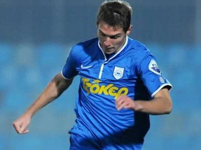 Έκλεισε Κολοβέτσιο και Ανέστη η ΑΕΚ