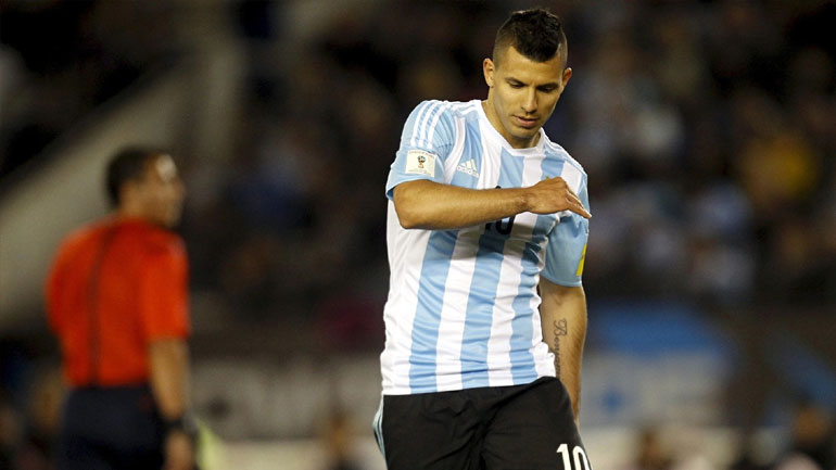 Ένα μήνα εκτός ο Αγουέρο