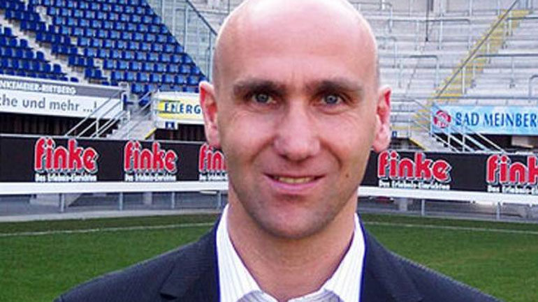 Προσωρινός προπονητής της Γκλάντμπαχ ο Αντρέ Σούμπερτ