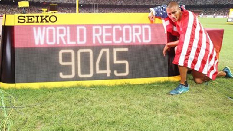 Στίβος: Παγκόσμιο ρεκόρ στο δέκαθλο ο Άστον Ίτον