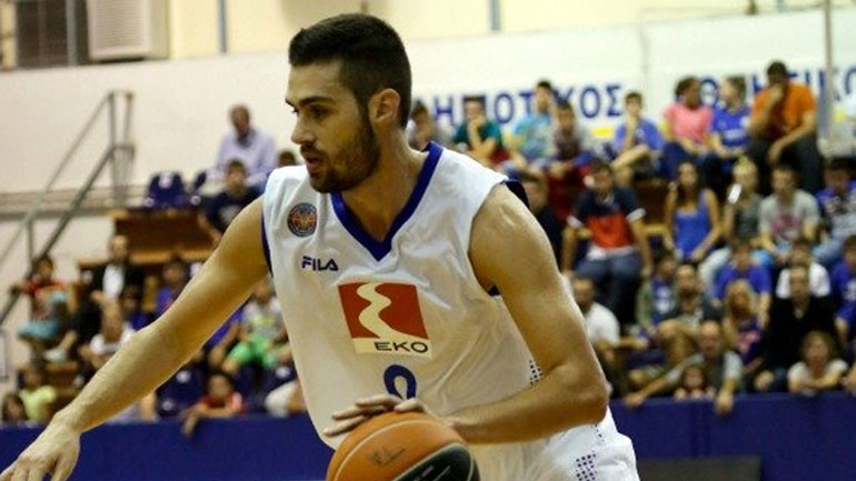 Αθανασούλας: «Το μόνο που έχουμε να κάνουμε είναι να παλέψουμε»