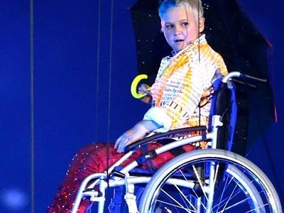 Η Nicola Miles-Wildin επί το έργον