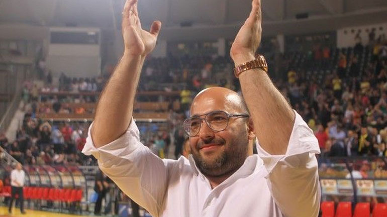 Λάσκαρης: «Να ξυπνήσουμε τον κοιμώμενο γίγαντα»