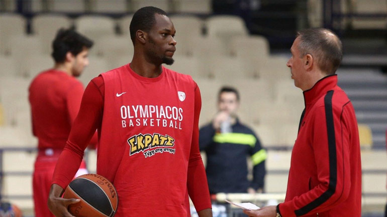 Ολυμπιακός: Προπονήθηκε ο Πέτγουεϊ