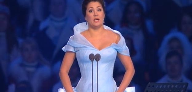 Η διεθνούς φήμης Ρωσίδα σοπράνο, Anna Netrebko τραγουδά τον Ολυμπιακό ύμνο