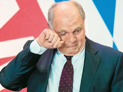 Φυλάκιση 3,5 χρόνια στον πρόεδρο της Μπάγερν για φοροδιαφυγή