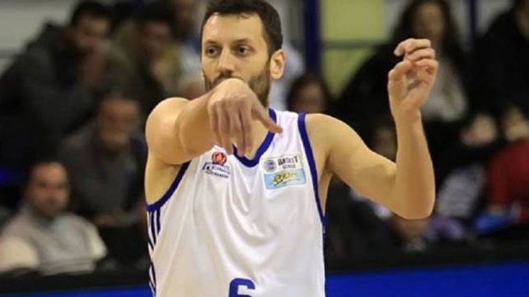 Μπάσκετ: Υπογράφει στον Προμηθέα ο Κουμπούρας