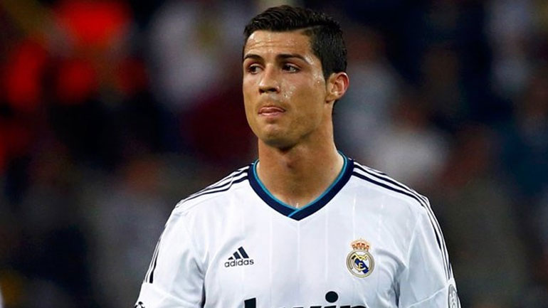 Δίνει «γη και ύδωρ» για τον Κριστιάνο Ρονάλντο η Γιουνάιτεντ