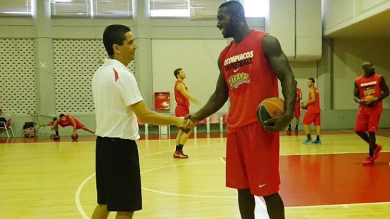 «Ήρθα στον Ολυμπιακό γιατί θέλω τίτλους»