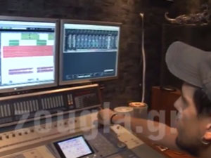 Ο εξαιρετικός ηχολήπτης, Αποστόλης Στίκας επί το έργον